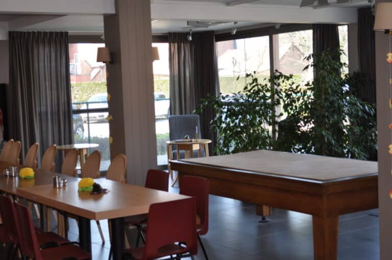 Interieur in Binnenhof, Merksplas