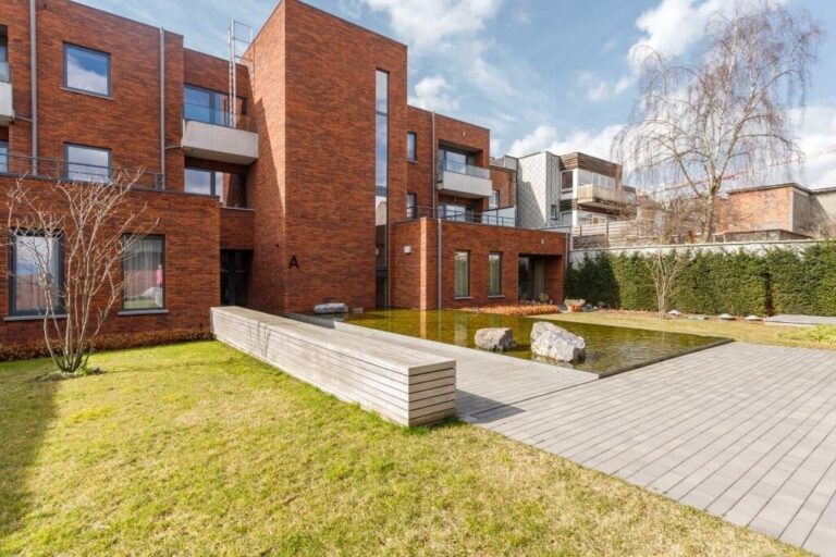 Park Kemmelberg, Serviceflat & Assistentiewoning in Berchem