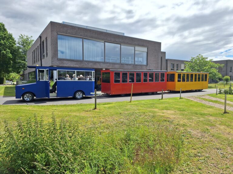 Exterieur in De Notelaar, Olen